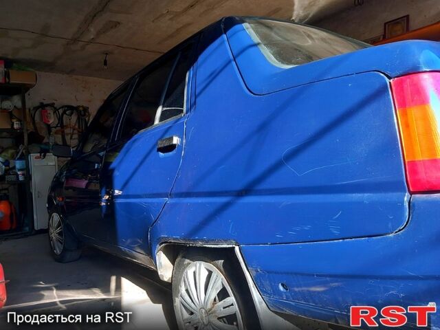 Синій ЗАЗ Славута, об'ємом двигуна 1.2 л та пробігом 83 тис. км за 980 $, фото 4 на Automoto.ua