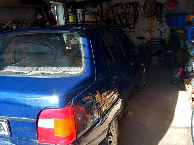 Синій ЗАЗ Славута, об'ємом двигуна 1.2 л та пробігом 83 тис. км за 980 $, фото 5 на Automoto.ua