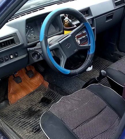 Синий ЗАЗ Славута, объемом двигателя 1.3 л и пробегом 120 тыс. км за 1000 $, фото 1 на Automoto.ua