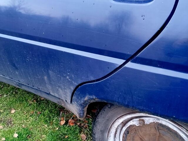 Синий ЗАЗ Славута, объемом двигателя 1.3 л и пробегом 70 тыс. км за 800 $, фото 5 на Automoto.ua