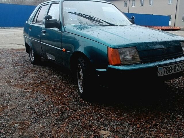 Зеленый ЗАЗ Славута, объемом двигателя 1.2 л и пробегом 0 тыс. км за 960 $, фото 1 на Automoto.ua