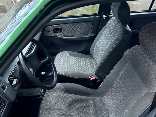 Зелений ЗАЗ Славута, об'ємом двигуна 1.2 л та пробігом 169 тис. км за 640 $, фото 6 на Automoto.ua