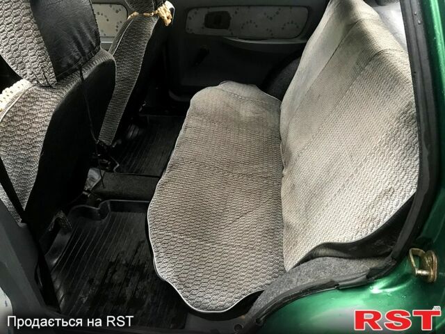 Зелений ЗАЗ Славута, об'ємом двигуна 1.2 л та пробігом 78 тис. км за 1200 $, фото 4 на Automoto.ua