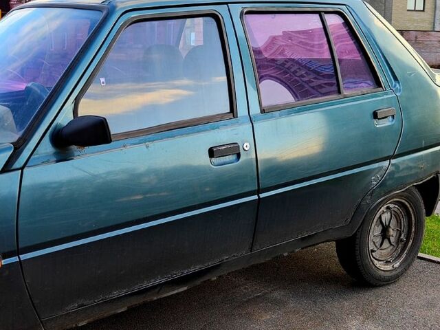 Зеленый ЗАЗ Славута, объемом двигателя 1.2 л и пробегом 0 тыс. км за 470 $, фото 3 на Automoto.ua