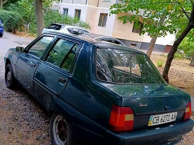 Зеленый ЗАЗ Славута, объемом двигателя 1.2 л и пробегом 200 тыс. км за 600 $, фото 6 на Automoto.ua