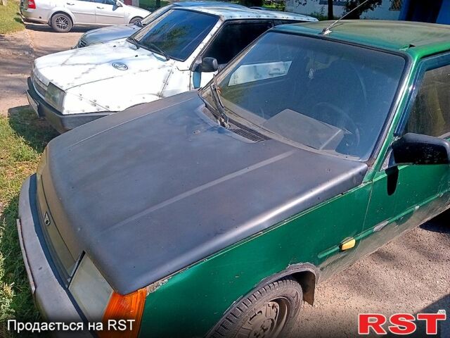 Зеленый ЗАЗ Славута, объемом двигателя 1.2 л и пробегом 60 тыс. км за 300 $, фото 1 на Automoto.ua