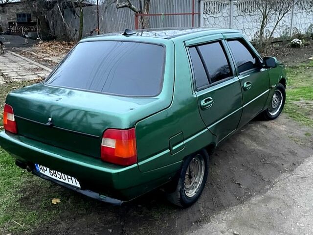 Зеленый ЗАЗ Славута, объемом двигателя 1.3 л и пробегом 50 тыс. км за 1250 $, фото 2 на Automoto.ua