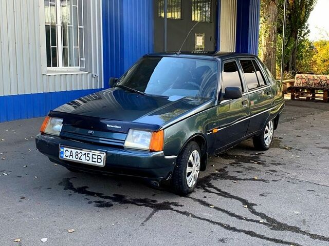 Зелений ЗАЗ Славута, об'ємом двигуна 1.2 л та пробігом 0 тис. км за 710 $, фото 2 на Automoto.ua