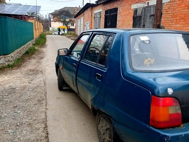 Зеленый ЗАЗ Славута, объемом двигателя 1.2 л и пробегом 100 тыс. км за 650 $, фото 1 на Automoto.ua