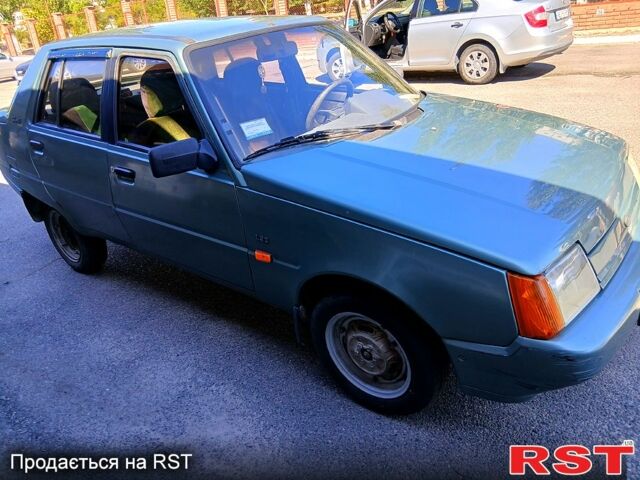 Зеленый ЗАЗ Славута, объемом двигателя 1.2 л и пробегом 0 тыс. км за 1100 $, фото 2 на Automoto.ua