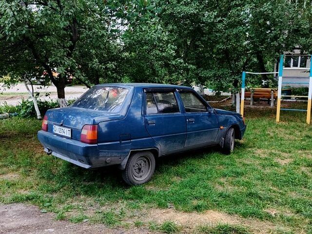 Зеленый ЗАЗ Славута, объемом двигателя 1.2 л и пробегом 130 тыс. км за 950 $, фото 2 на Automoto.ua