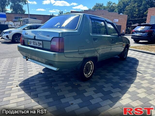 Зеленый ЗАЗ Славута, объемом двигателя 1.2 л и пробегом 202 тыс. км за 950 $, фото 3 на Automoto.ua