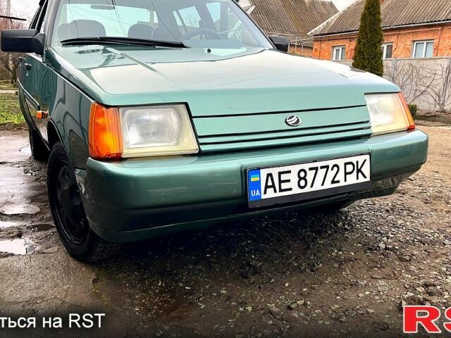 Зеленый ЗАЗ Славута, объемом двигателя 1.2 л и пробегом 142 тыс. км за 1550 $, фото 3 на Automoto.ua