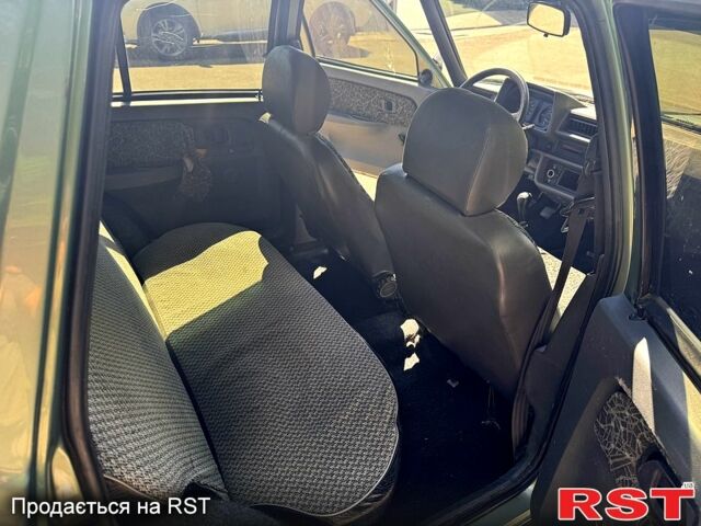 Зеленый ЗАЗ Славута, объемом двигателя 1.2 л и пробегом 202 тыс. км за 950 $, фото 8 на Automoto.ua