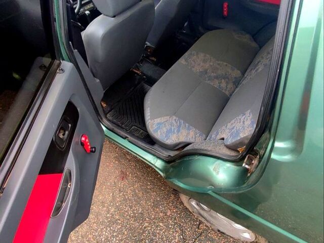 Зеленый ЗАЗ Славута, объемом двигателя 1.2 л и пробегом 144 тыс. км за 1200 $, фото 6 на Automoto.ua