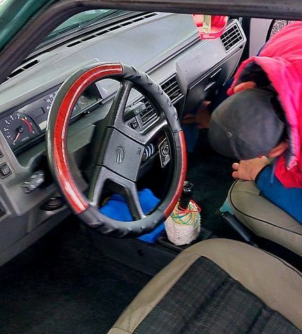 Зеленый ЗАЗ Славута, объемом двигателя 1.2 л и пробегом 300 тыс. км за 1000 $, фото 4 на Automoto.ua