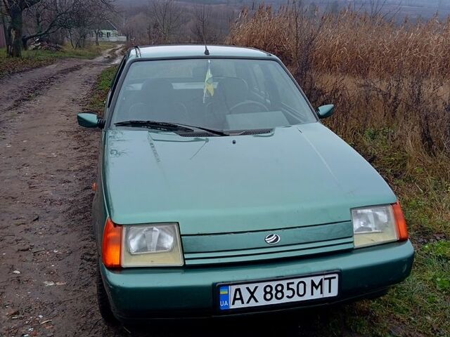 Зеленый ЗАЗ Славута, объемом двигателя 1.2 л и пробегом 55 тыс. км за 1000 $, фото 4 на Automoto.ua