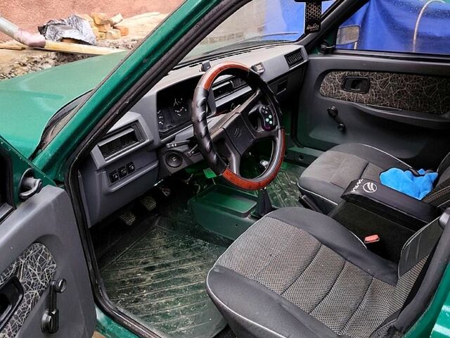 Зеленый ЗАЗ Славута, объемом двигателя 1.2 л и пробегом 54 тыс. км за 2000 $, фото 4 на Automoto.ua