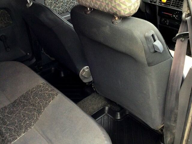 Зеленый ЗАЗ Славута, объемом двигателя 1.2 л и пробегом 108 тыс. км за 1200 $, фото 5 на Automoto.ua