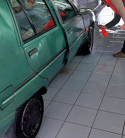 Зеленый ЗАЗ Славута, объемом двигателя 1.2 л и пробегом 300 тыс. км за 1000 $, фото 5 на Automoto.ua