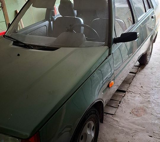 ЗАЗ Славута 2008 в Днепре (Днепропетровске) на Automoto.ua Зеленый ЗАЗ Славута, объемом двигателя 1.2 л и пробегом 41 тыс. км за 1990 $, фото 2 на Automoto.ua