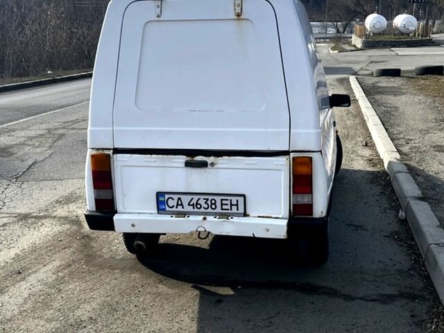 Белый ЗАЗ Таврия-Пикап, объемом двигателя 1.2 л и пробегом 100 тыс. км за 500 $, фото 4 на Automoto.ua