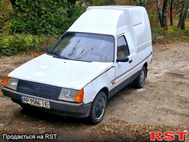 ЗАЗ Таврія-Пікап 2003 у Запоріжжя на Automoto.ua Білий ЗАЗ Таврія-Пікап, об'ємом двигуна 1.2 л та пробігом 250 тис. км за 730 $, фото 2 на Automoto.ua