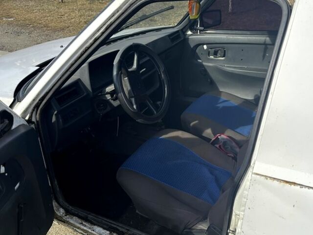 Белый ЗАЗ Таврия-Пикап, объемом двигателя 1.2 л и пробегом 100 тыс. км за 500 $, фото 1 на Automoto.ua