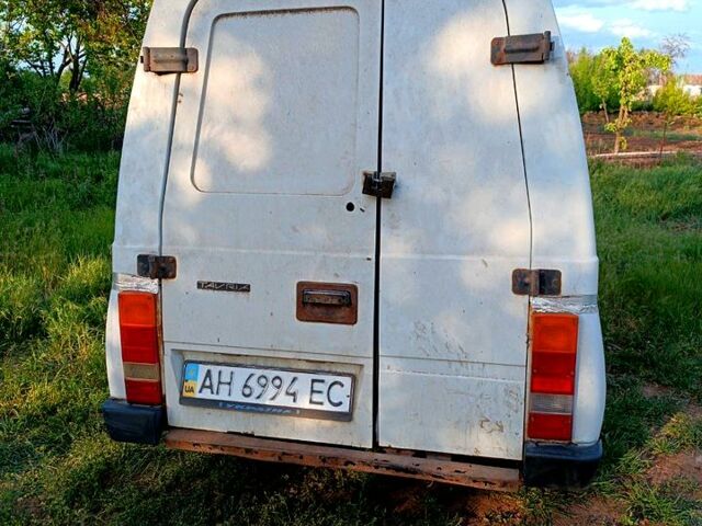 Белый ЗАЗ Таврия-Пикап, объемом двигателя 1.2 л и пробегом 0 тыс. км за 800 $, фото 6 на Automoto.ua