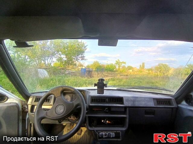 Белый ЗАЗ Таврия-Пикап, объемом двигателя 1.2 л и пробегом 0 тыс. км за 800 $, фото 7 на Automoto.ua