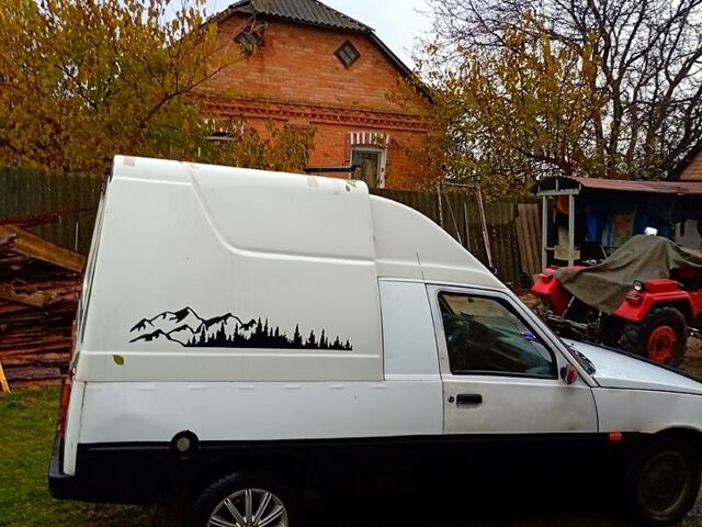 Белый ЗАЗ Таврия-Пикап, объемом двигателя 1.2 л и пробегом 200 тыс. км за 1000 $, фото 1 на Automoto.ua