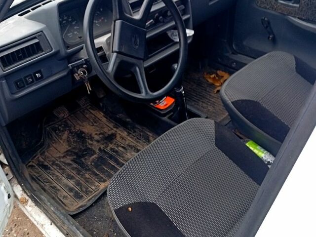 Белый ЗАЗ Таврия-Пикап, объемом двигателя 1.2 л и пробегом 0 тыс. км за 1000 $, фото 3 на Automoto.ua