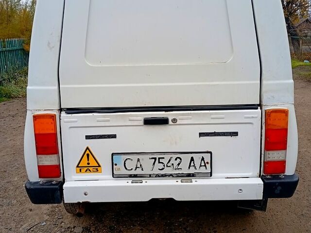 Белый ЗАЗ Таврия-Пикап, объемом двигателя 1.2 л и пробегом 0 тыс. км за 1000 $, фото 4 на Automoto.ua