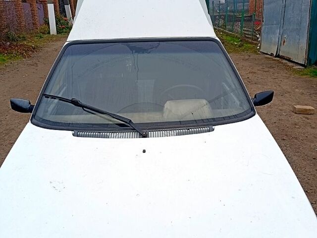 Белый ЗАЗ Таврия-Пикап, объемом двигателя 1.2 л и пробегом 0 тыс. км за 1000 $, фото 2 на Automoto.ua