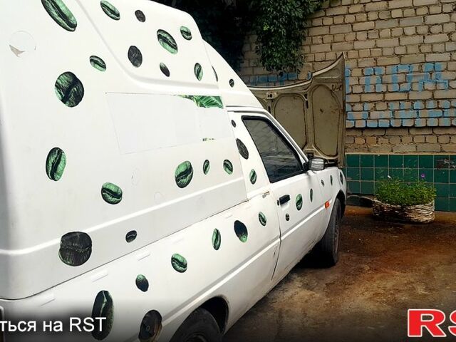 Белый ЗАЗ Таврия-Пикап, объемом двигателя 1.2 л и пробегом 0 тыс. км за 1300 $, фото 10 на Automoto.ua