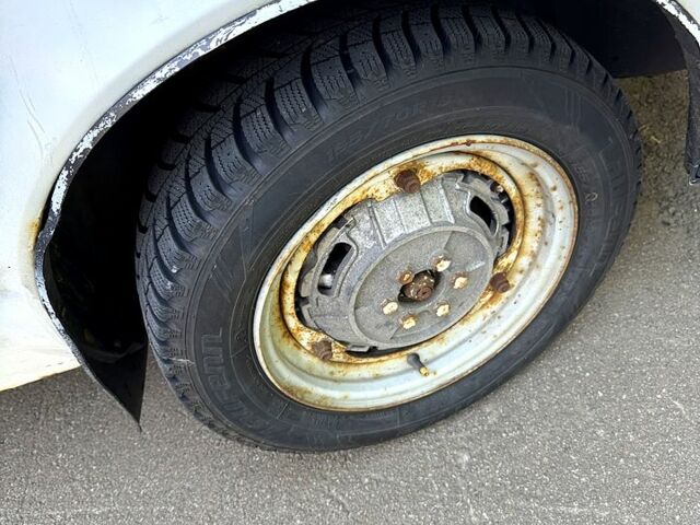 ЗАЗ Таврія-Пікап 2005 у Києві на Automoto.ua Білий ЗАЗ Таврія-Пікап, об'ємом двигуна 1.2 л та пробігом 150 тис. км за 800 $, фото 8 на Automoto.ua