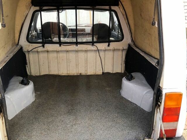 Белый ЗАЗ Таврия-Пикап, объемом двигателя 1.2 л и пробегом 137 тыс. км за 1350 $, фото 5 на Automoto.ua