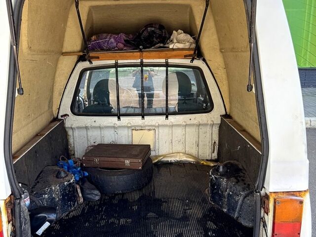 ЗАЗ Таврія-Пікап 2005 у Києві на Automoto.ua Білий ЗАЗ Таврія-Пікап, об'ємом двигуна 1.2 л та пробігом 150 тис. км за 800 $, фото 6 на Automoto.ua