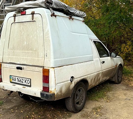 ЗАЗ Таврія-Пікап 2005 у Харкові на Automoto.ua Білий ЗАЗ Таврія-Пікап, об'ємом двигуна 1.2 л та пробігом 200 тис. км за 600 $, фото 2 на Automoto.ua