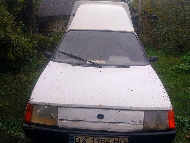 ЗАЗ Таврія-Пікап 2006 у Хмельницькому на Automoto.ua Білий ЗАЗ Таврія-Пікап, об'ємом двигуна 1.2 л та пробігом 200 тис. км за 500 $, фото 8 на Automoto.ua