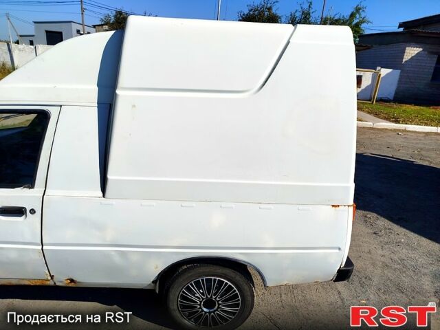 Білий ЗАЗ Таврія-Пікап, об'ємом двигуна 1.2 л та пробігом 0 тис. км за 600 $, фото 5 на Automoto.ua