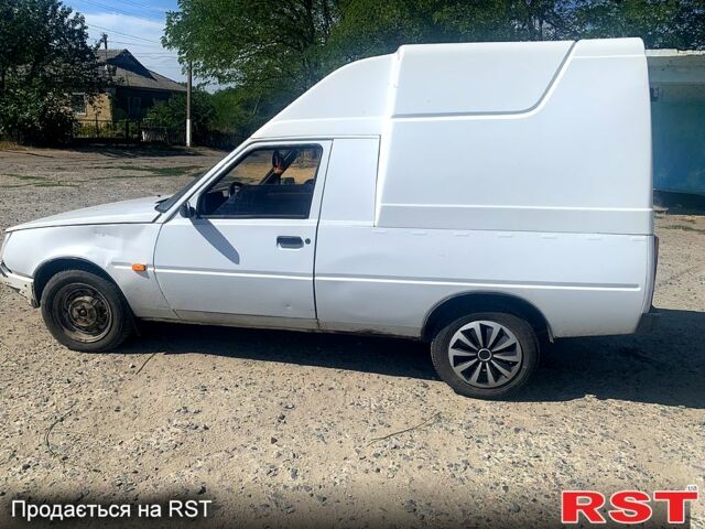 Білий ЗАЗ Таврія-Пікап, об'ємом двигуна 1.2 л та пробігом 112 тис. км за 1200 $, фото 4 на Automoto.ua