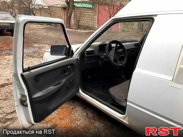 Білий ЗАЗ Таврія-Пікап, об'ємом двигуна 1.2 л та пробігом 207 тис. км за 1500 $, фото 5 на Automoto.ua