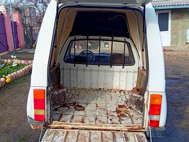 Белый ЗАЗ Таврия-Пикап, объемом двигателя 1.2 л и пробегом 40 тыс. км за 850 $, фото 4 на Automoto.ua