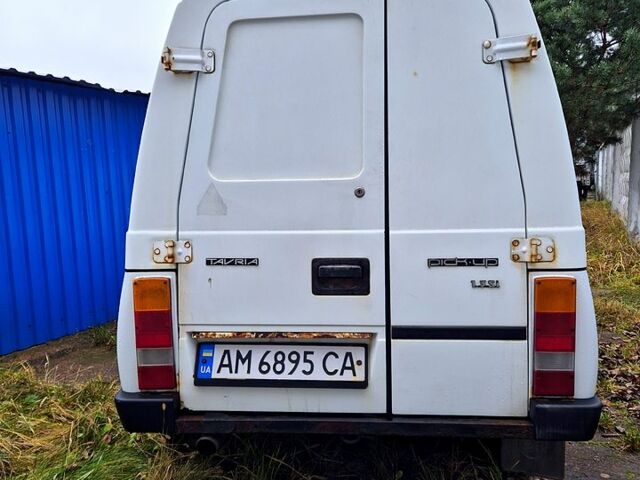 Білий ЗАЗ Таврія-Пікап, об'ємом двигуна 1.3 л та пробігом 0 тис. км за 950 $, фото 7 на Automoto.ua