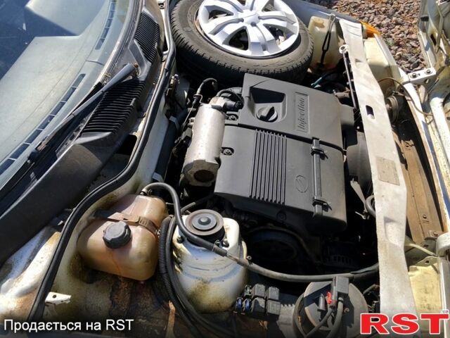 ЗАЗ Таврия-Пикап 2009 в Беляевке на Automoto.ua Белый ЗАЗ Таврия-Пикап, объемом двигателя 1.3 л и пробегом 222 тыс. км за 1250 $, фото 3 на Automoto.ua
