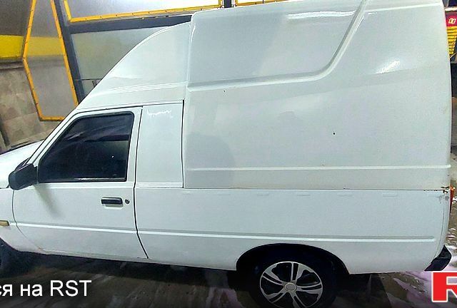 Білий ЗАЗ Таврія-Пікап, об'ємом двигуна 1.2 л та пробігом 100 тис. км за 1900 $, фото 5 на Automoto.ua