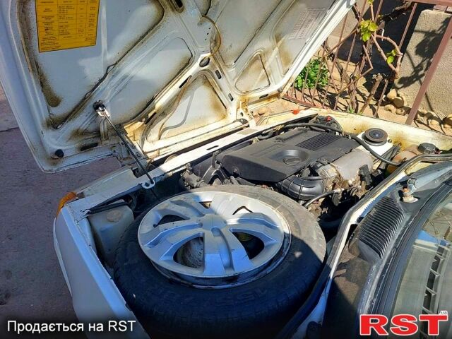 Белый ЗАЗ Таврия-Пикап, объемом двигателя 1.3 л и пробегом 222 тыс. км за 1250 $, фото 7 на Automoto.ua