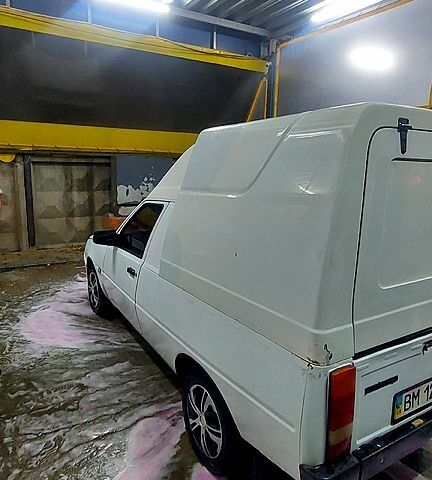 Білий ЗАЗ Таврія-Пікап, об'ємом двигуна 1.2 л та пробігом 100 тис. км за 1900 $, фото 4 на Automoto.ua