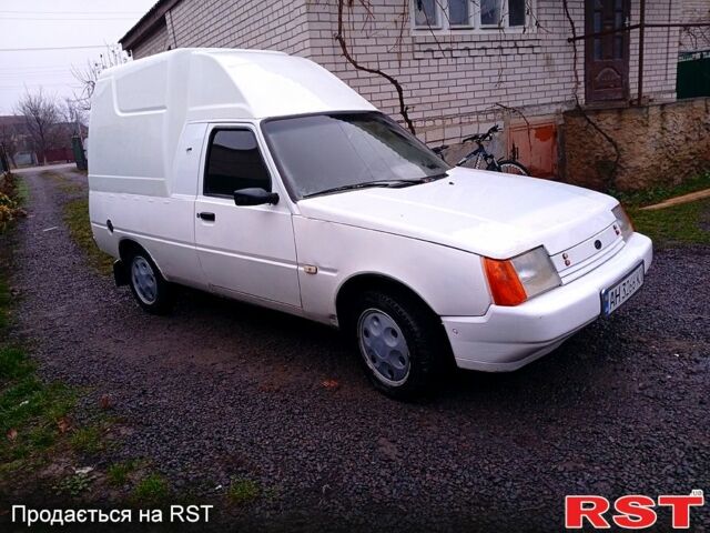 Белый ЗАЗ Таврия-Пикап, объемом двигателя 1.3 л и пробегом 22 тыс. км за 799 $, фото 1 на Automoto.ua